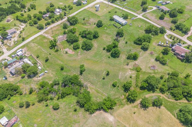 368 Private Road 4443, Rhome, TX 76078