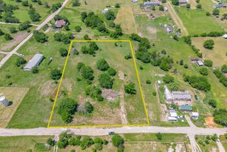368 Private Road 4443, Rhome, TX 76078