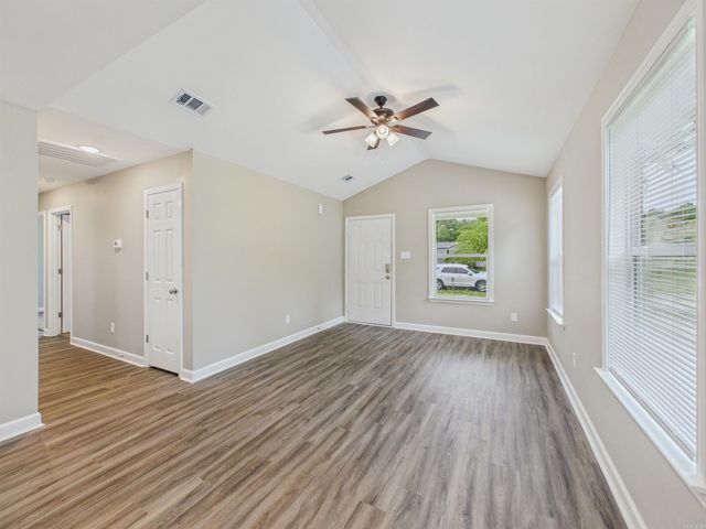 4903.5 Rose lane, Jacksonville, AR 72076
