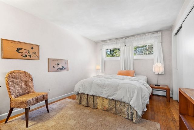 352 Taylor Rd, Stow, MA 01775