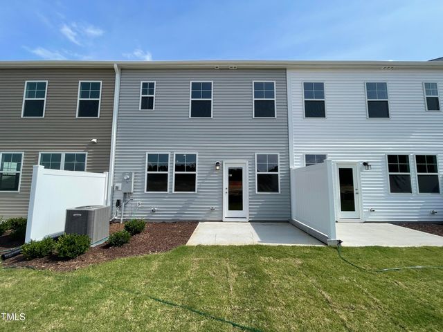 216 Lily Patch Lane, Smithfield, NC 27577