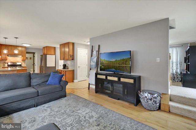 2508 JOHN HENRY DR, Reading, PA 19608