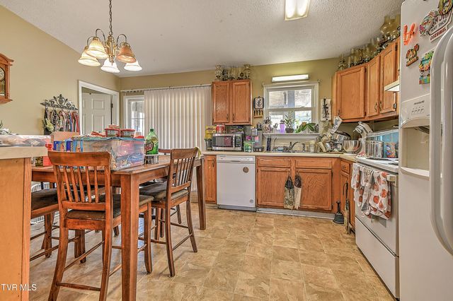 154 Slate Hill Road, Telford, TN 37690