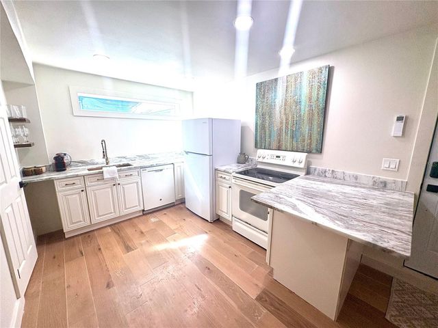 3022 BEACH BOULEVARD S 1, Gulfport, FL 33707
