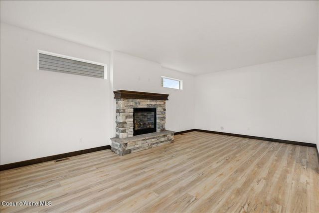 2947 N Neptune ST, Post Falls, ID 83854