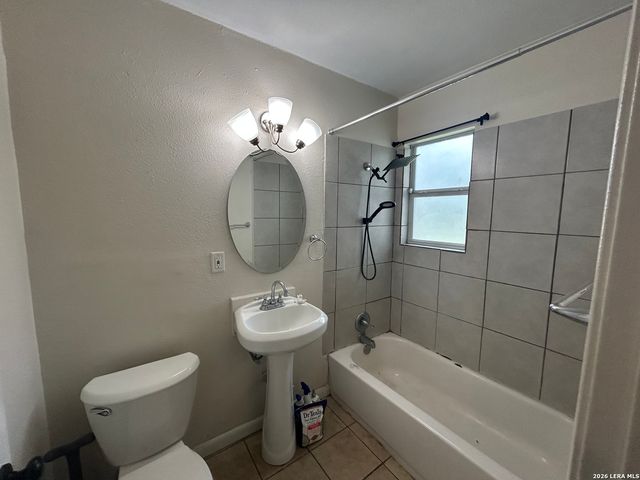 7134 GLENDORA AVE, San Antonio, TX 78218