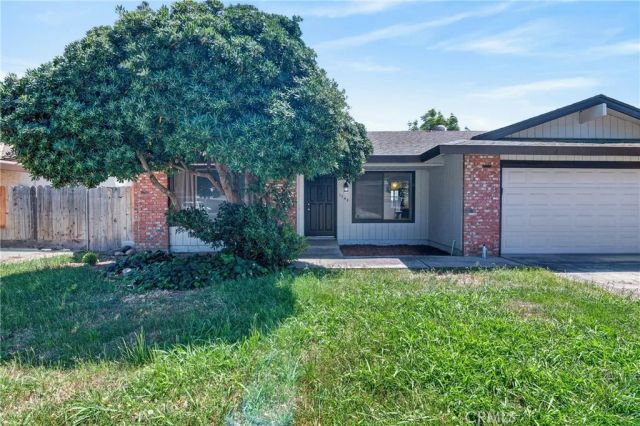 1744 Wildwood Court, Merced, CA 95340