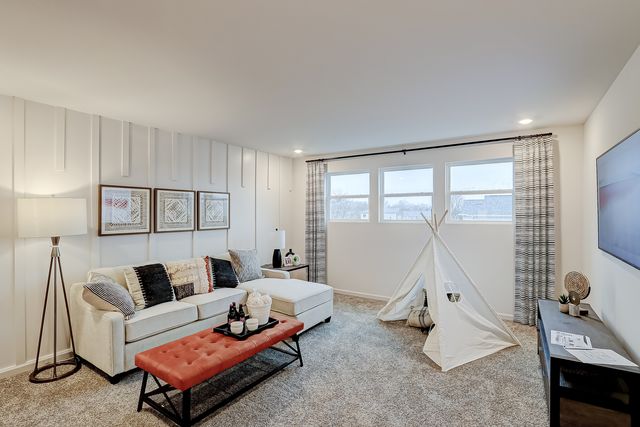 321 Monica Lane, Oswego, IL 60543