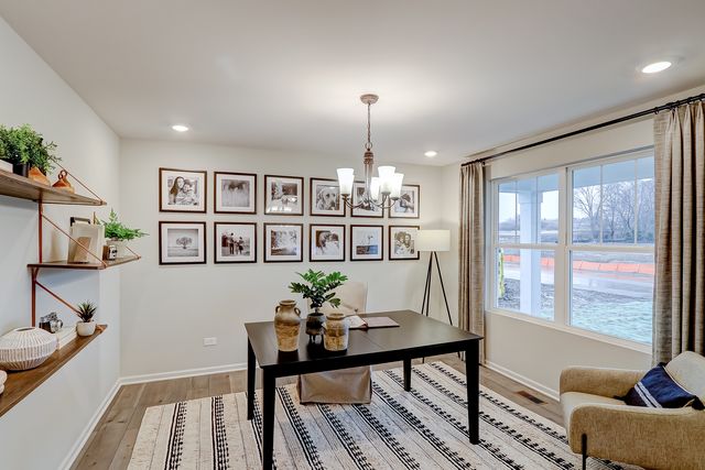 321 Monica Lane, Oswego, IL 60543