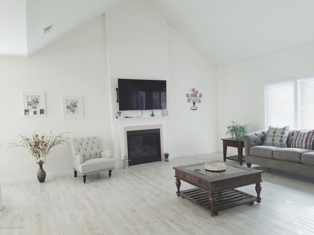 12 Cindy Court, Howell, NJ 07731