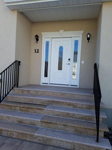 12 Cindy Court, Howell, NJ 07731