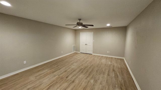 4260 Monroe Drive, Midlothian, TX 76065