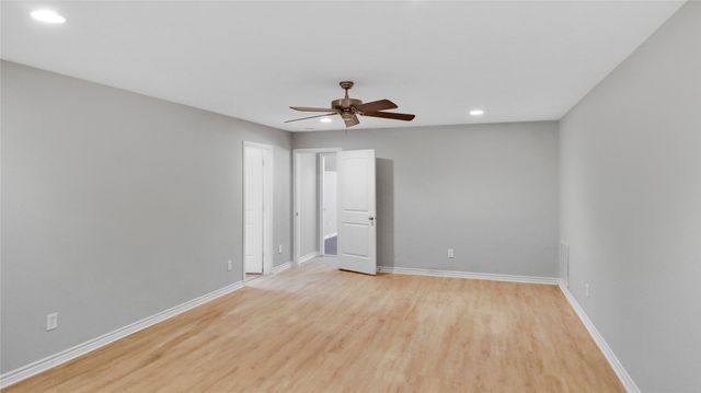4260 Monroe Drive, Midlothian, TX 76065