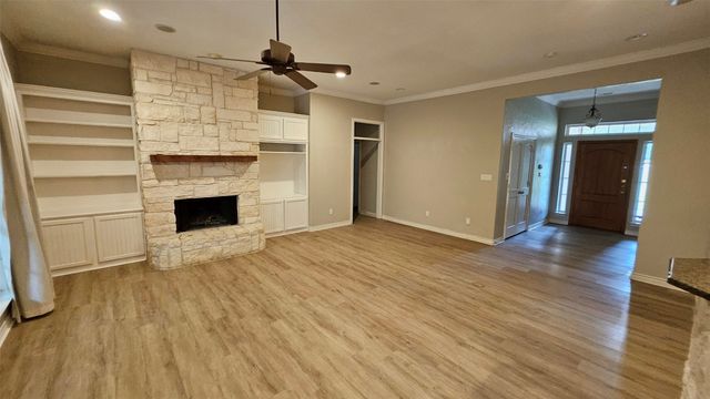 4260 Monroe Drive, Midlothian, TX 76065