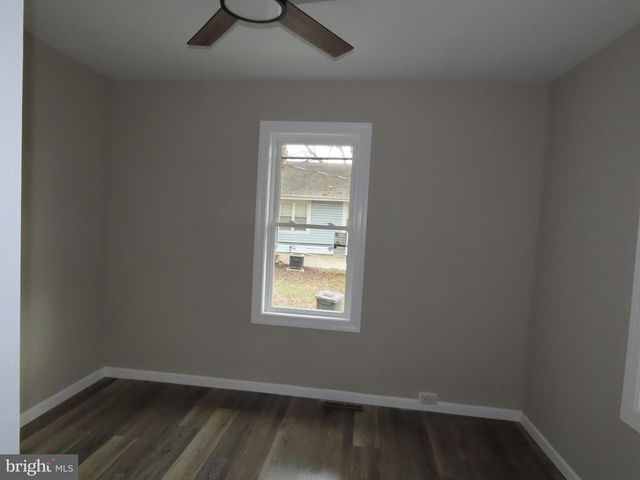 2321 DIAMOND ST, Wilmington, DE 19804