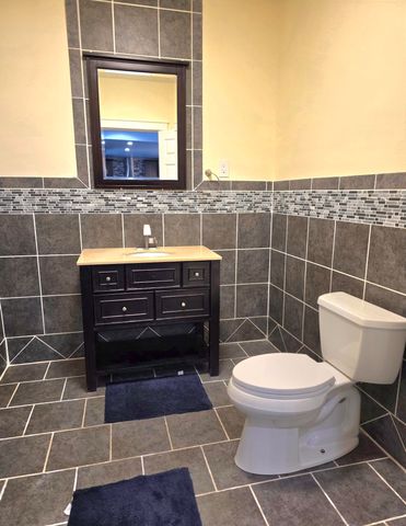 205 W Pearl Street, Hamlet, IN 46532