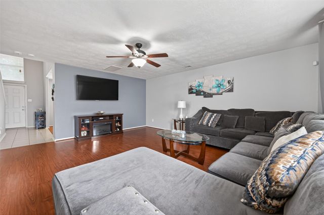 15006 Sunset Villa Court, Humble, TX 77396