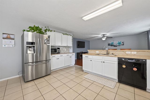 15006 Sunset Villa Court, Humble, TX 77396