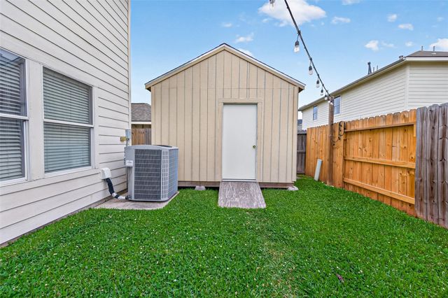 15006 Sunset Villa Court, Humble, TX 77396