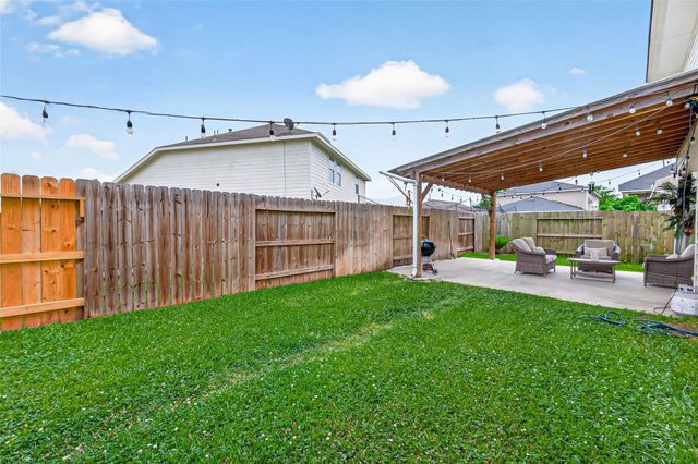 15006 Sunset Villa Court, Humble, TX 77396