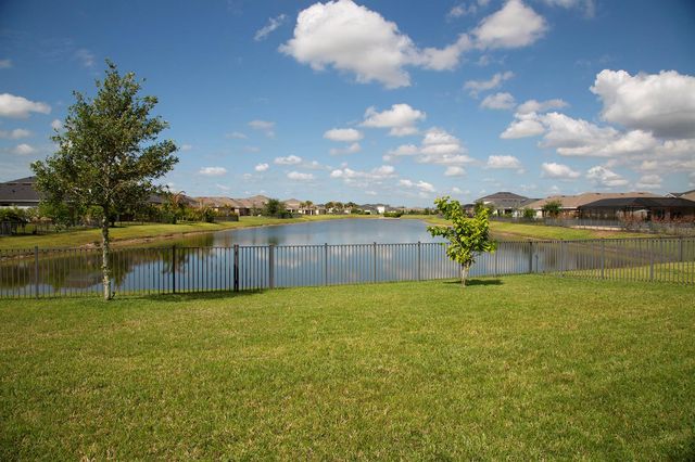 10754 SW Cremona Way, Port St. Lucie, FL 34987