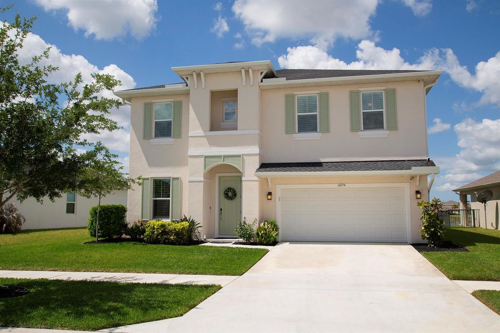 10754 SW Cremona Way, Port St. Lucie, FL 34987