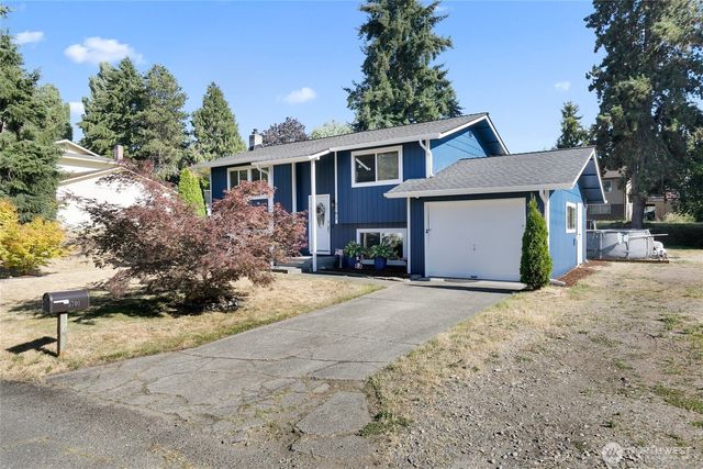 5701 38th Court SE, Lacey, WA 98503