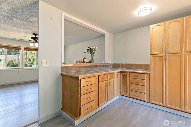 5701 38th Court SE, Lacey, WA 98503
