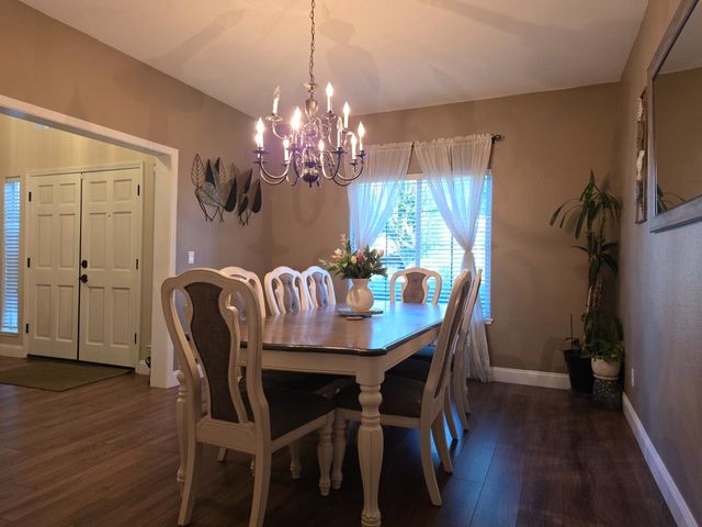 4950 W Minarets Avenue, Fresno, CA 93722