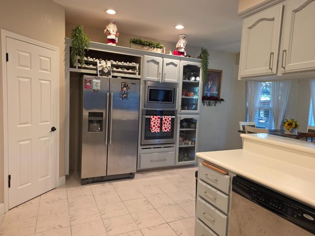 4950 W Minarets Avenue, Fresno, CA 93722