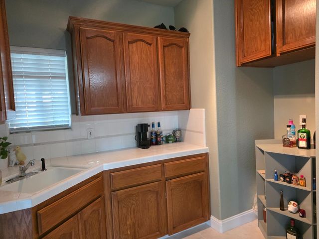 4950 W Minarets Avenue, Fresno, CA 93722