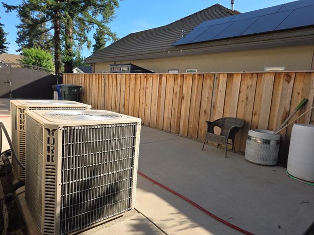 4950 W Minarets Avenue, Fresno, CA 93722