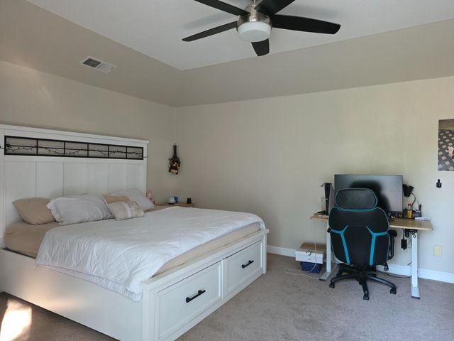 4950 W Minarets Avenue, Fresno, CA 93722