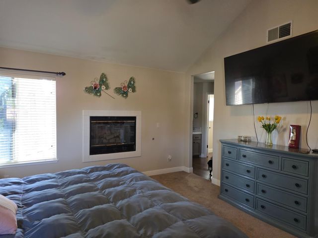 4950 W Minarets Avenue, Fresno, CA 93722