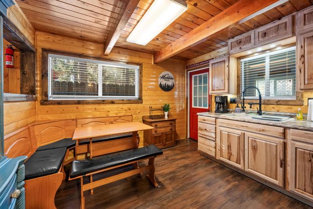 727 Elysian Boulevard, Big Bear, CA 92314