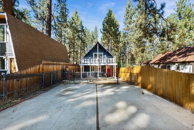 727 Elysian Boulevard, Big Bear, CA 92314