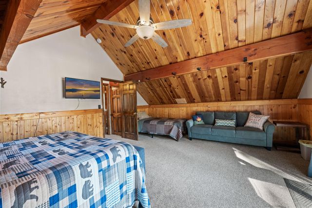 727 Elysian Boulevard, Big Bear, CA 92314