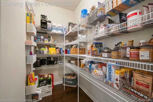 50405 Eisenhower Drive, Canton Charter Township, MI 48188