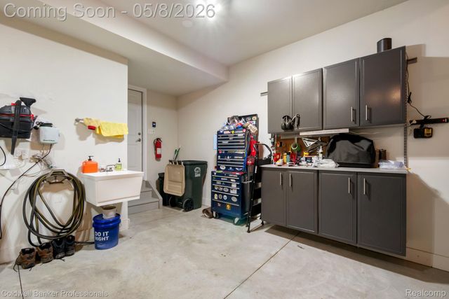 50405 Eisenhower Drive, Canton Charter Township, MI 48188