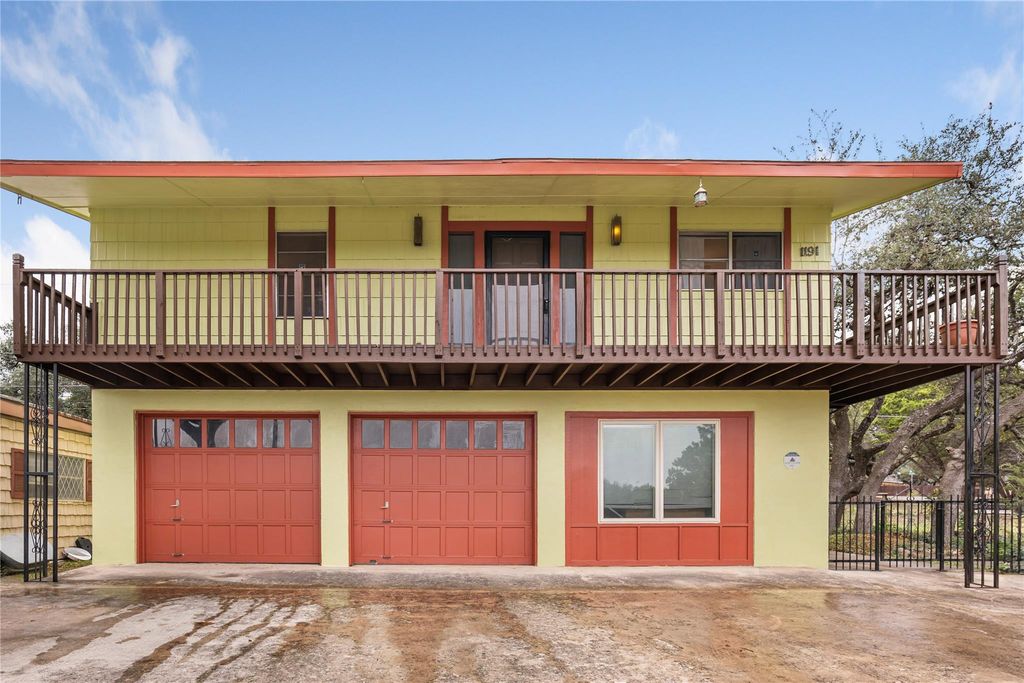 1191 Dawnridge DR, Canyon Lake, TX 78133