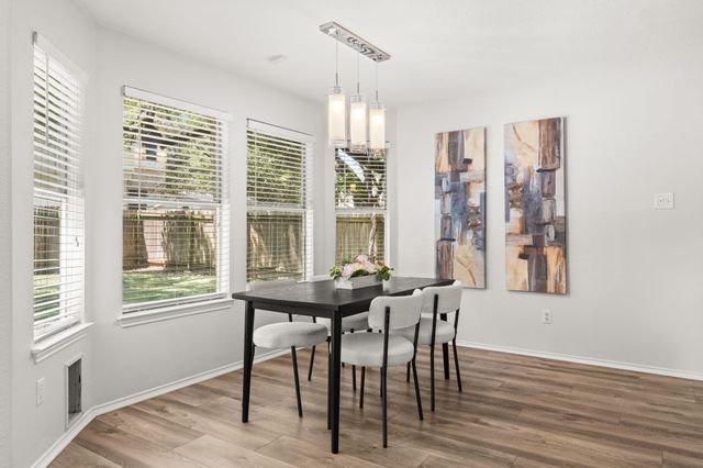 1401 Wheatfall LN, Austin, TX 78748