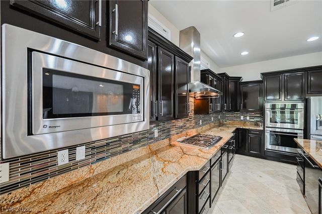 2062 Country Cove Court, Las Vegas, NV 89135