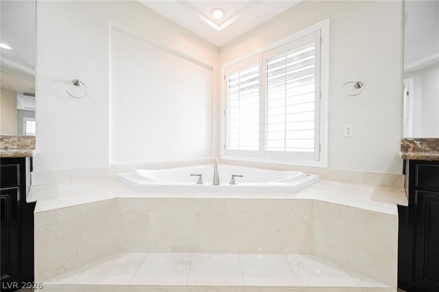 2062 Country Cove Court, Las Vegas, NV 89135