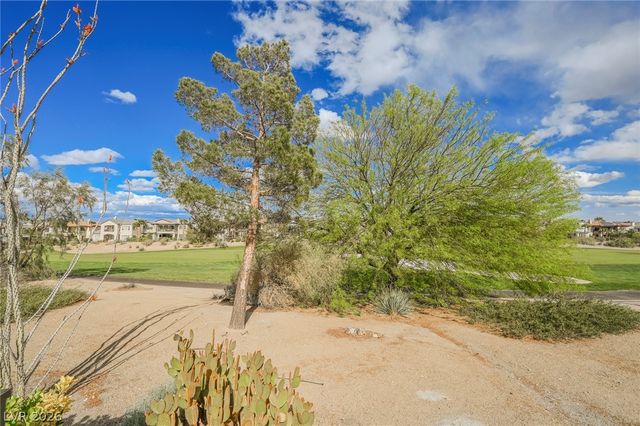 2062 Country Cove Court, Las Vegas, NV 89135