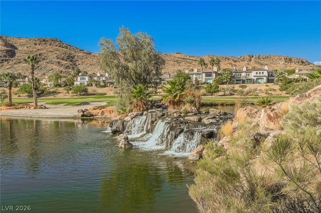 2062 Country Cove Court, Las Vegas, NV 89135
