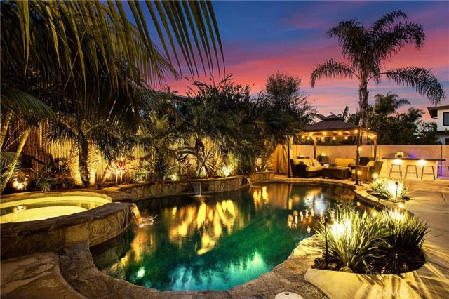 21121 Indigo, Huntington Beach, CA 92646
