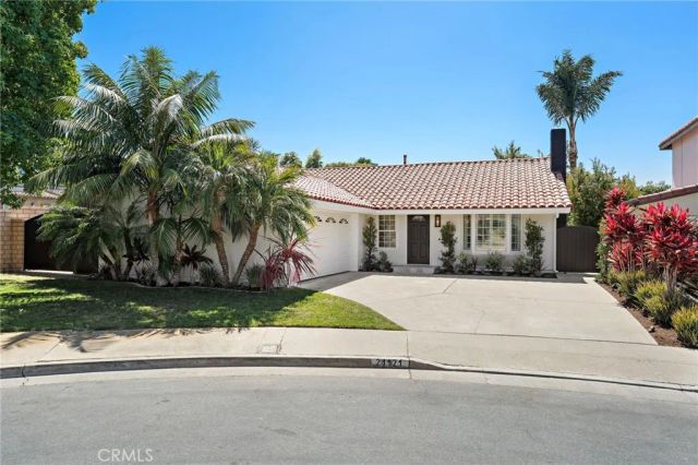 21121 Indigo, Huntington Beach, CA 92646