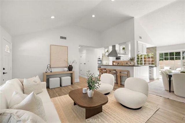 21121 Indigo, Huntington Beach, CA 92646