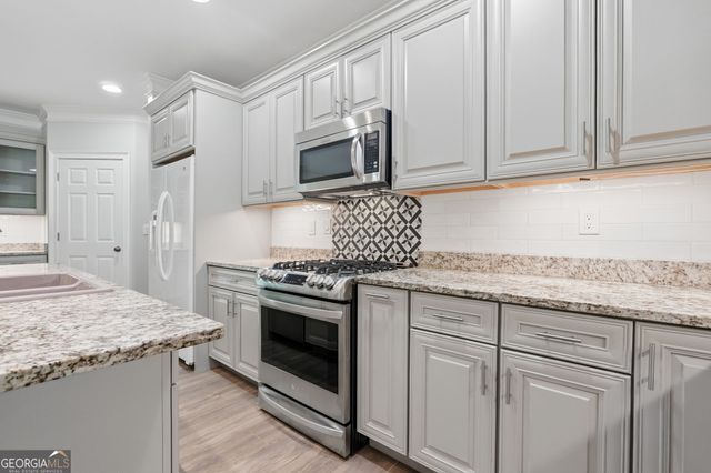 5369 Secretariat Lane, Sugar Hill, GA 30518