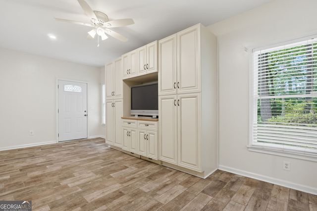 5369 Secretariat Lane, Sugar Hill, GA 30518